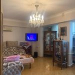 Milli Məclisin arxasında eksperimental layihəli 3 otaqlı