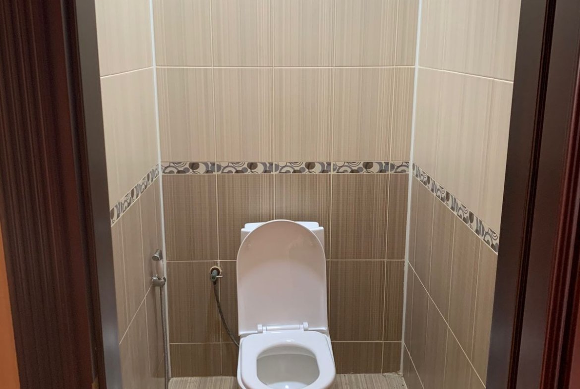İnşaatçılar m.st yanı 2 otaqlı yeni tikili satılır