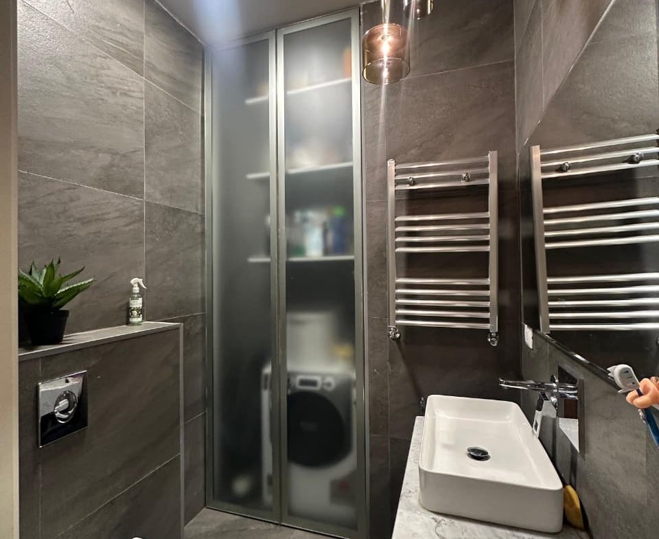 NIzami metrosun yaxin 5 otaqli yeni tikili satılır