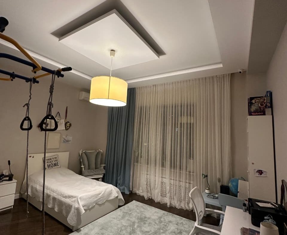 NIzami metrosun yaxin 5 otaqli yeni tikili satılır
