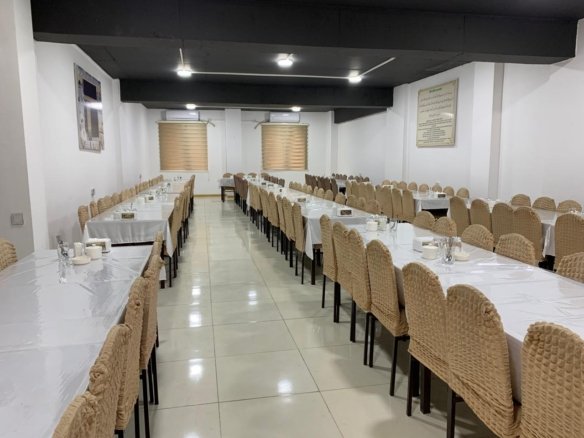 Ehmedlide merasim evi satilir