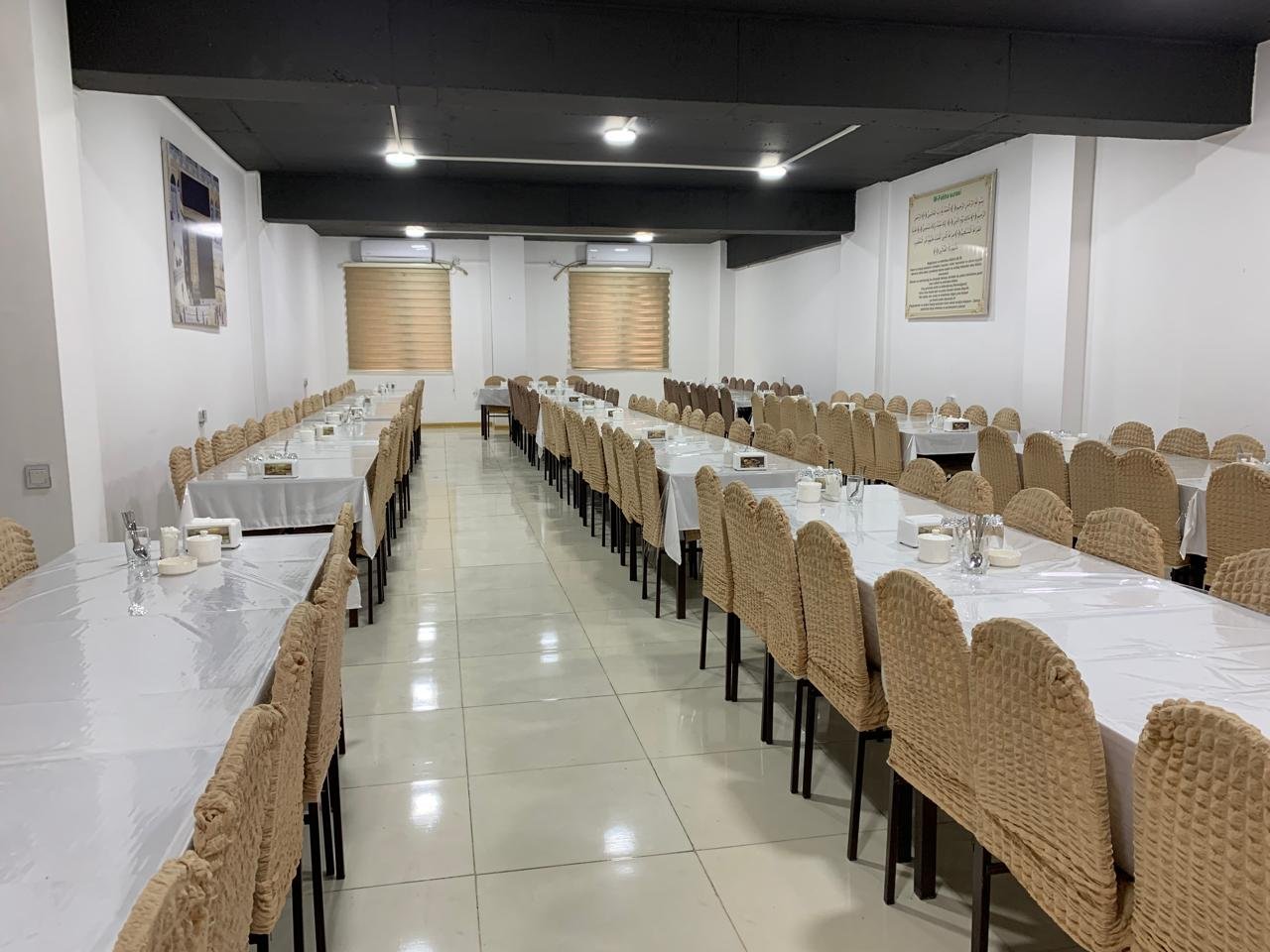 Ehmedlide merasim evi satilir
