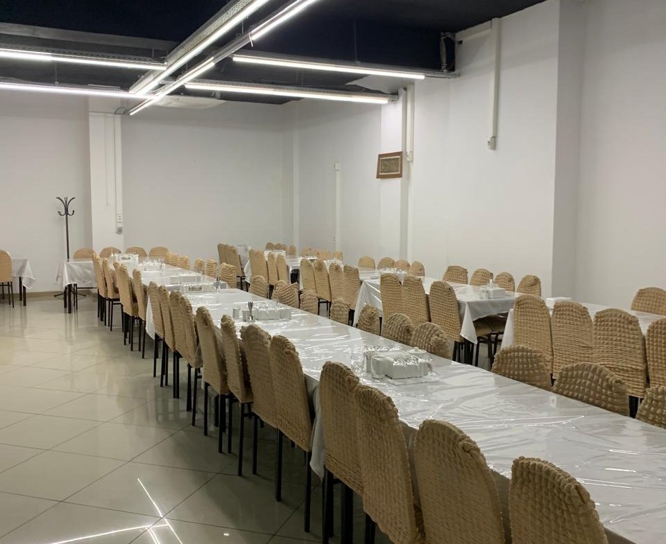 Ehmedlide merasim evi satilir