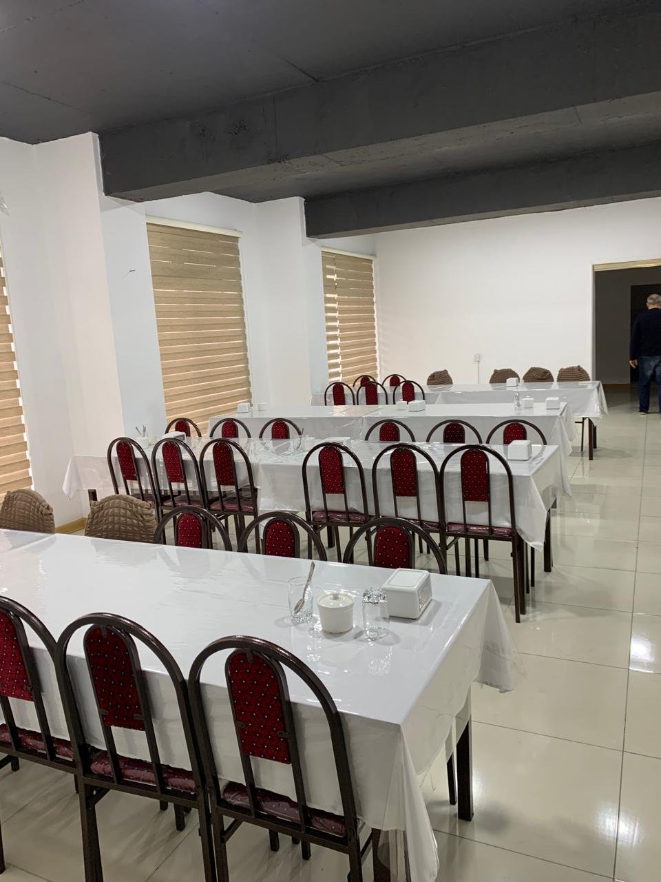 Ehmedlide merasim evi satilir