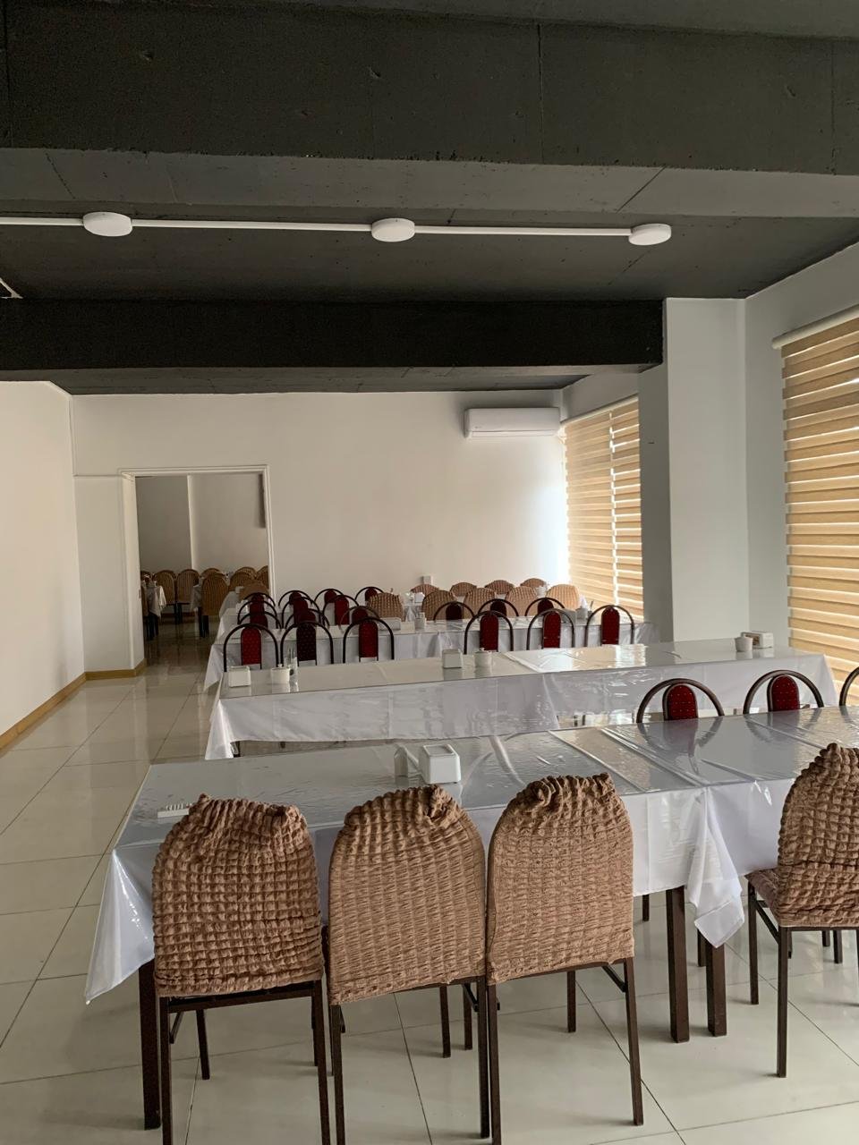 Ehmedlide merasim evi satilir