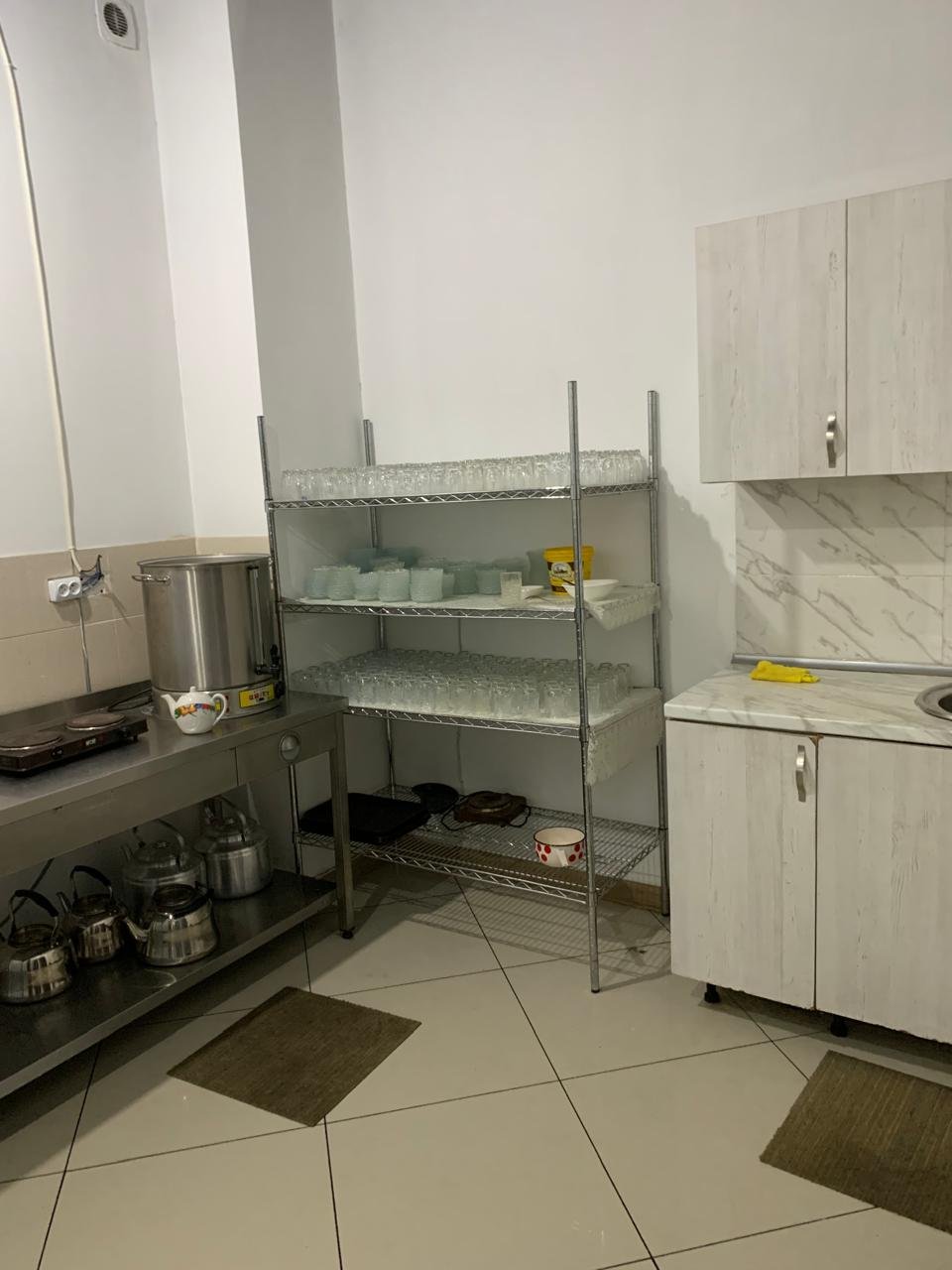 Ehmedlide merasim evi satilir