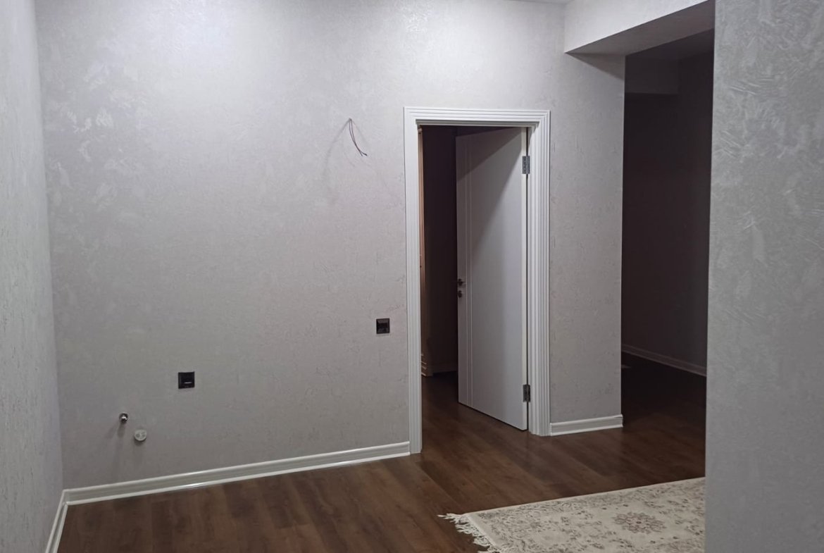 Elmlerde yeni tikili, 4 otaqli satilir