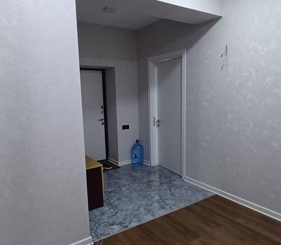 Elmlerde yeni tikili, 4 otaqli satilir