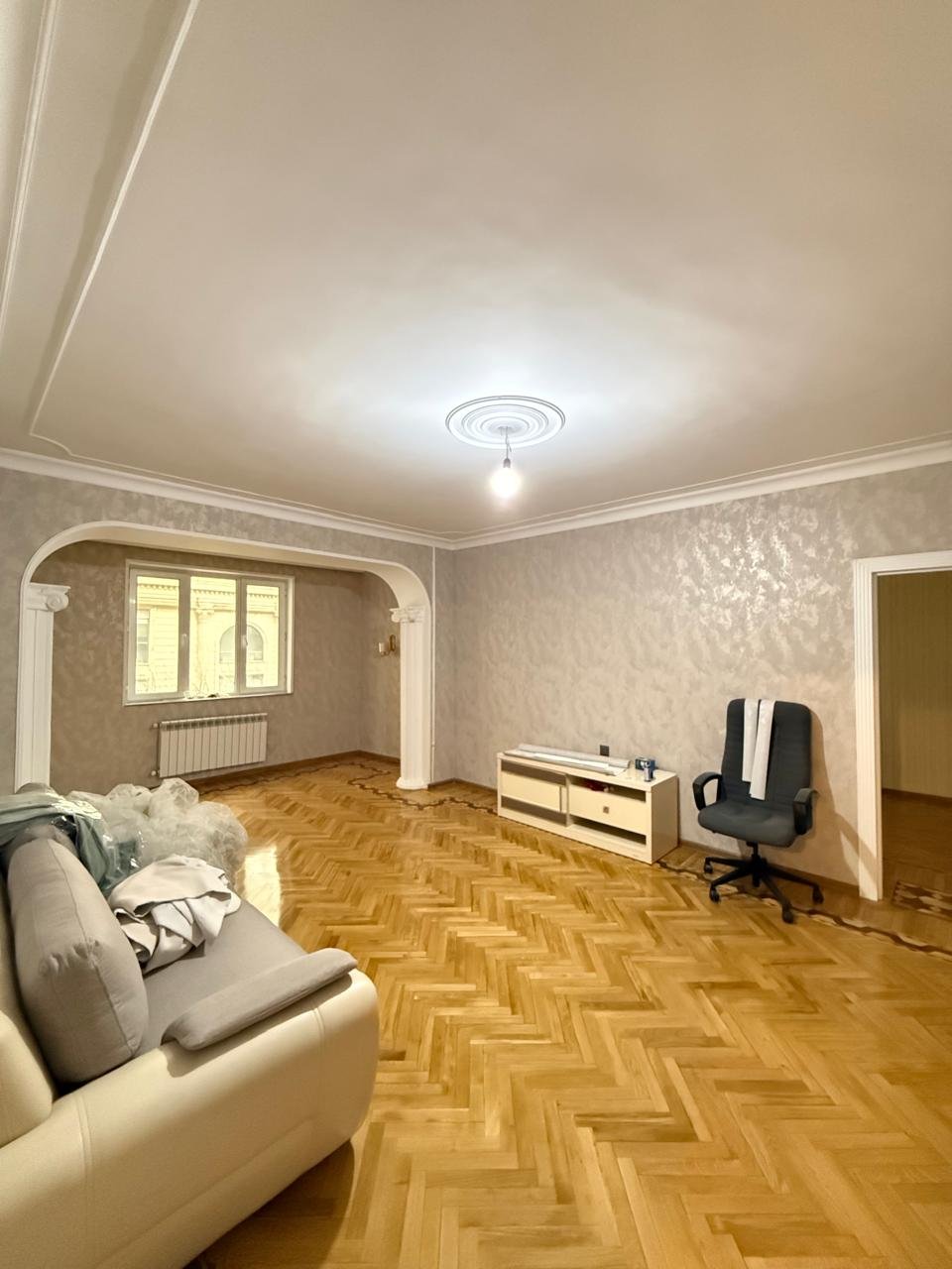 Elmler ipotekaya yararli leninqrad 4 otaq satilir