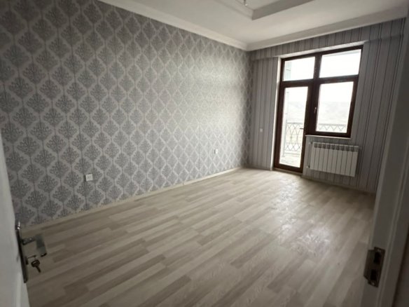 Jasmine Parkda 3 otaqlı satılır