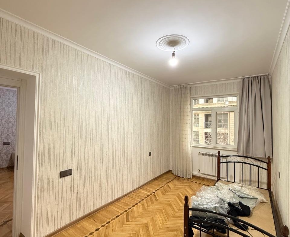 Elmler ipotekaya yararli leninqrad 4 otaq satilir