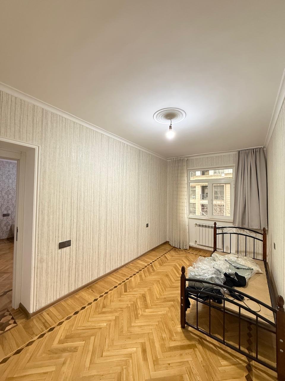 Elmler ipotekaya yararli leninqrad 4 otaq satilir