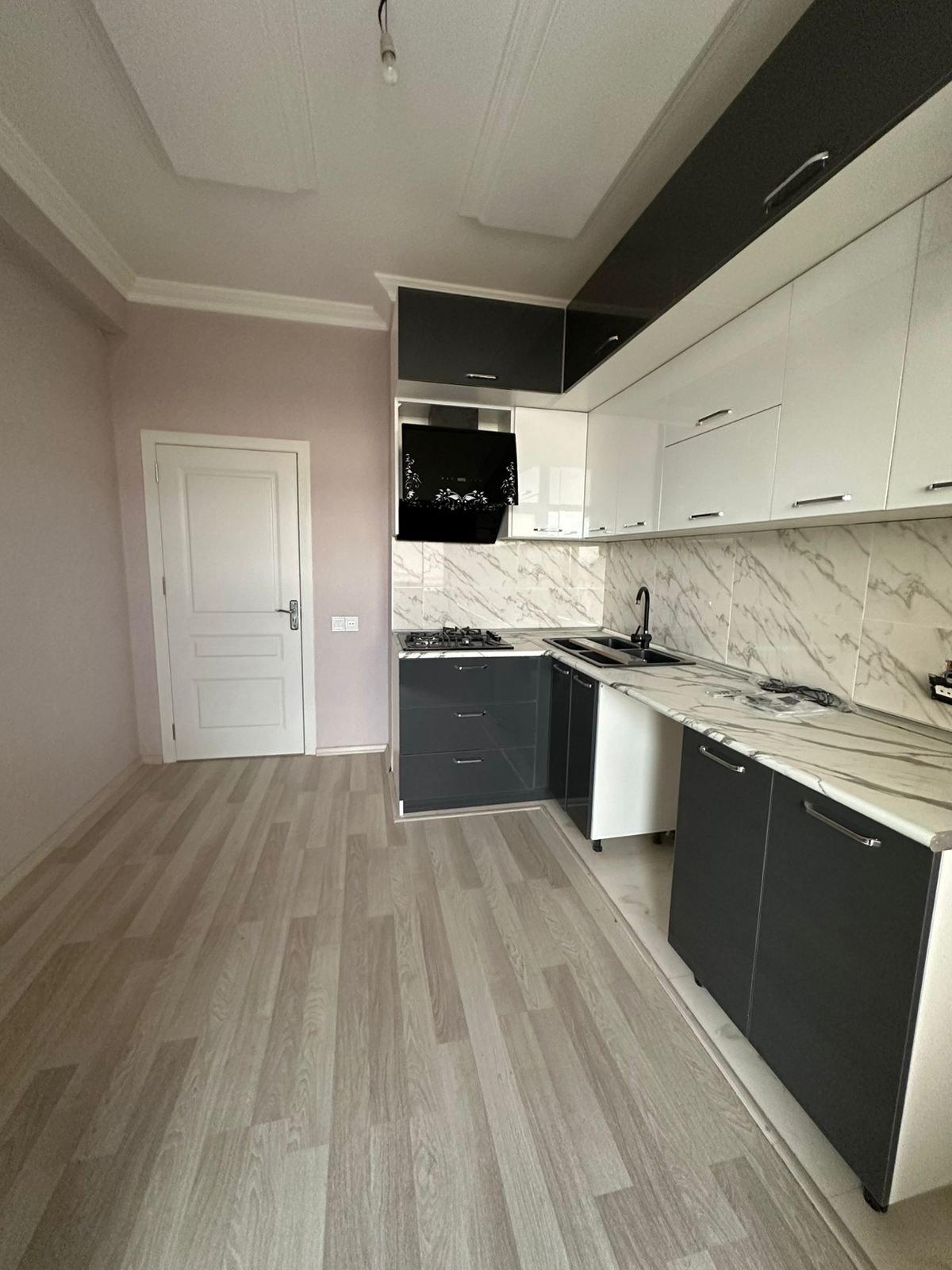 Jasmine Parkda 3 otaqlı satılır