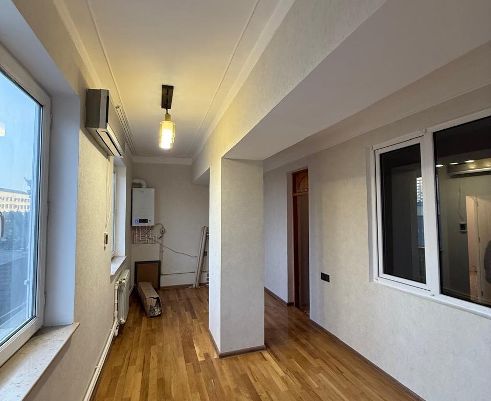 Elmler ipotekaya yararli leninqrad 4 otaq satilir