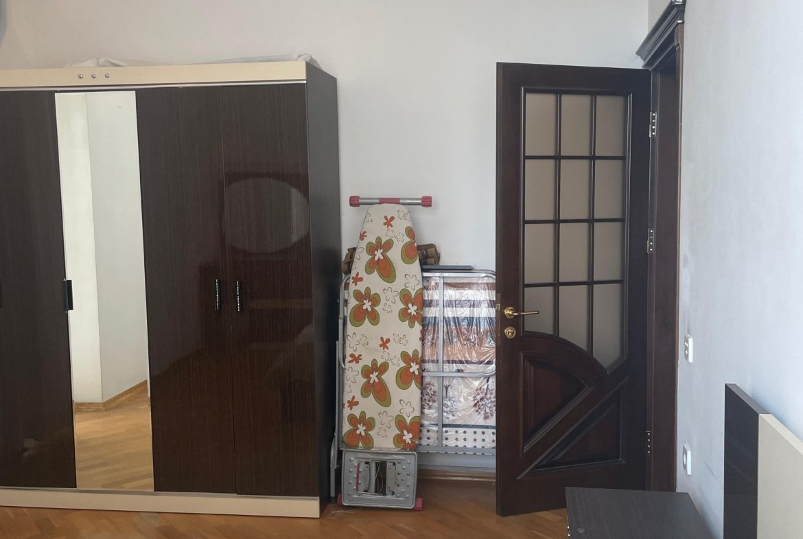 Elmlerde 2 otaqi yeni tikili satilir
