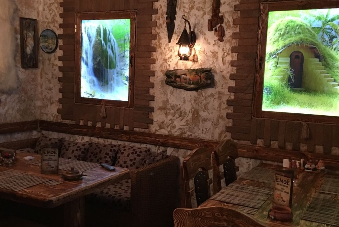 Elmlərdə pub-restoran satılır