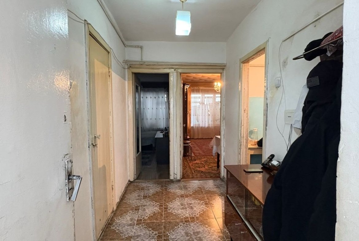 Elmlərdə 4 otaqlı ipotekaya yararlı kohne tikili satilir