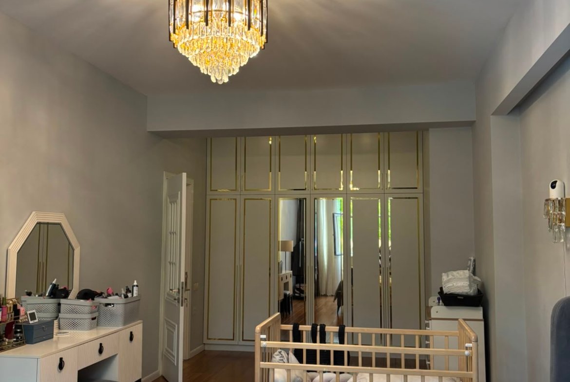 Elmlerde Şahdağ MTKda 3 otaqli menzil satilir