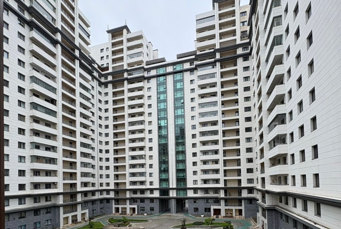 Elmlərdə 4 otaqlı ipotekaya yararlı kohne tikili satilir